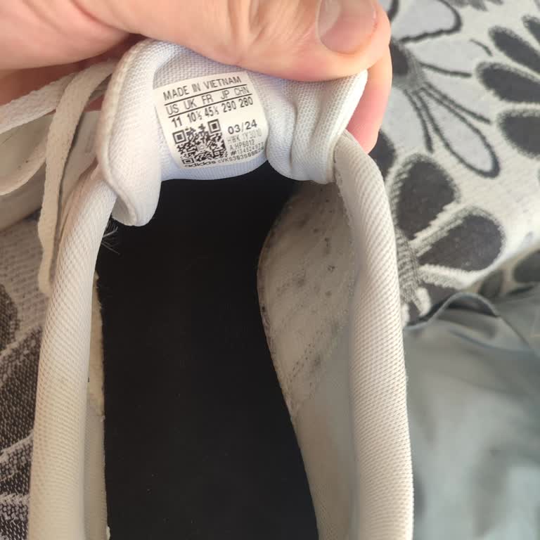 Aldığım Adidas Ayakkabıda Kısa Sürede Yırtılma Ve Deformasyon Yaşadım