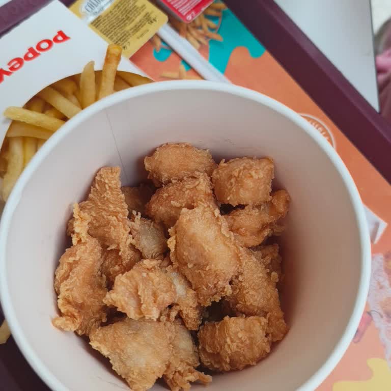 Fethiye Erasta AVM Popeyes'ta Kötü Hizmet Ve Lezzetsiz Menü Deneyimi