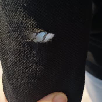 Satın Aldığım Hırka Kısa Sürede Deforme Oldu, Mağaza Ulaşılmıyor