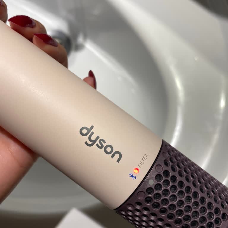 Dyson Airwrap Not Turning On – Red Light Issue Keeps Coming Back