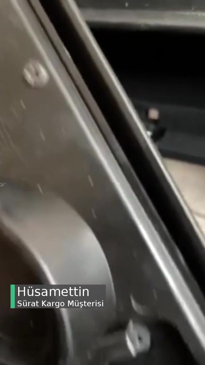 Sürat Kargo Ürünüm Atarak Yüklendiği İçin Kırılmış Hatalarını Kabul Etmiyorlar! videonun kapak resmi