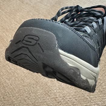 Skechers Ayakkabıda Başparmak Sıkıntısı Ve İlgisiz İnceleme