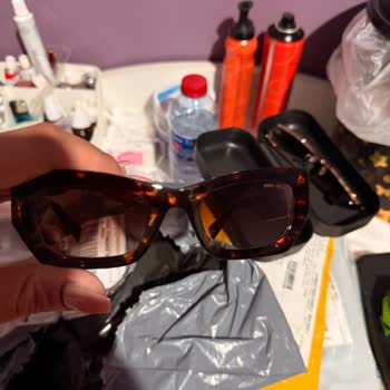 Kırık Gelen Gözlükler Ve Yetersiz Müşteri Hizmeti Nedeniyle Mağduriyet