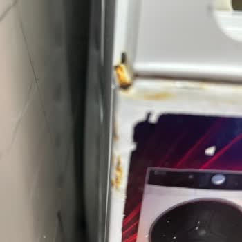 Arçelik Çamaşır Makinesinde 1 Yıl İçinde Paslanma Ve Garanti Kapsamında Mağduriyet