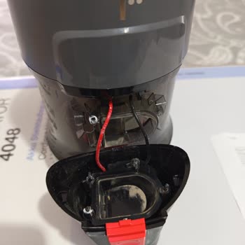 Yeni Alınan Fakir Süpürge Tamir Sonrası Kırık Teslim Edildi