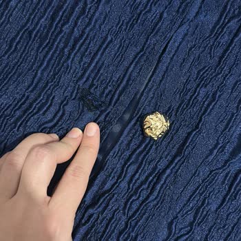 Yırtık Ceket Ve Cevapsız Müşteri Hizmetleri Mağduriyeti