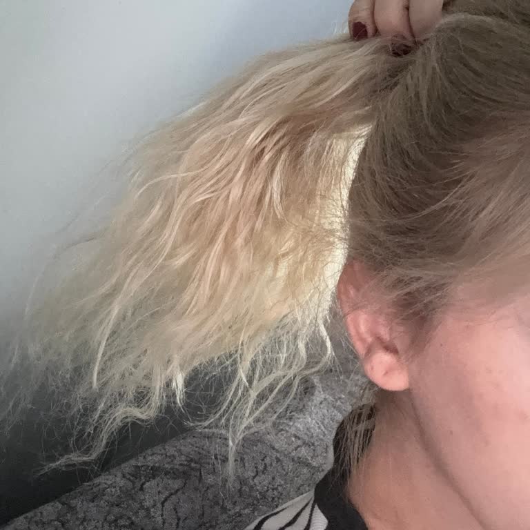 Gerçek Saç Diye Satılan Ürün Sentetik Çıktı, Satıcı İlgisiz Davrandı