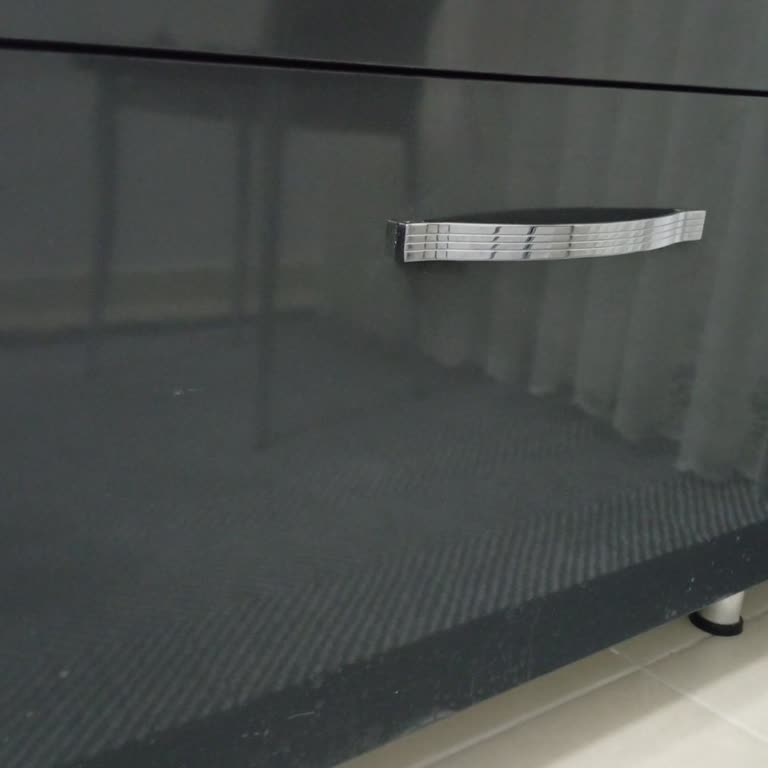 Porçöz Kireç Sökücü Mutfak Dolaplarımı Zarar Verdi