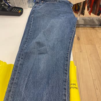 Mavi Pantolonlarda Kısa Sürede Deformasyon Ve Değişim Talebine Ret