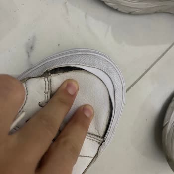 Kısa Sürede Hasar Gören Ayakkabı İçin Garanti Talebimin Reddedilmesi