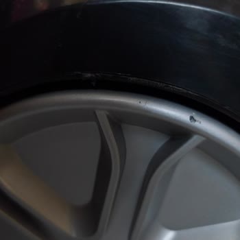 Garantiye Gönderdiğim Süpürge Kullanılmış Ve Eksik Parçalarla Geri Geldi