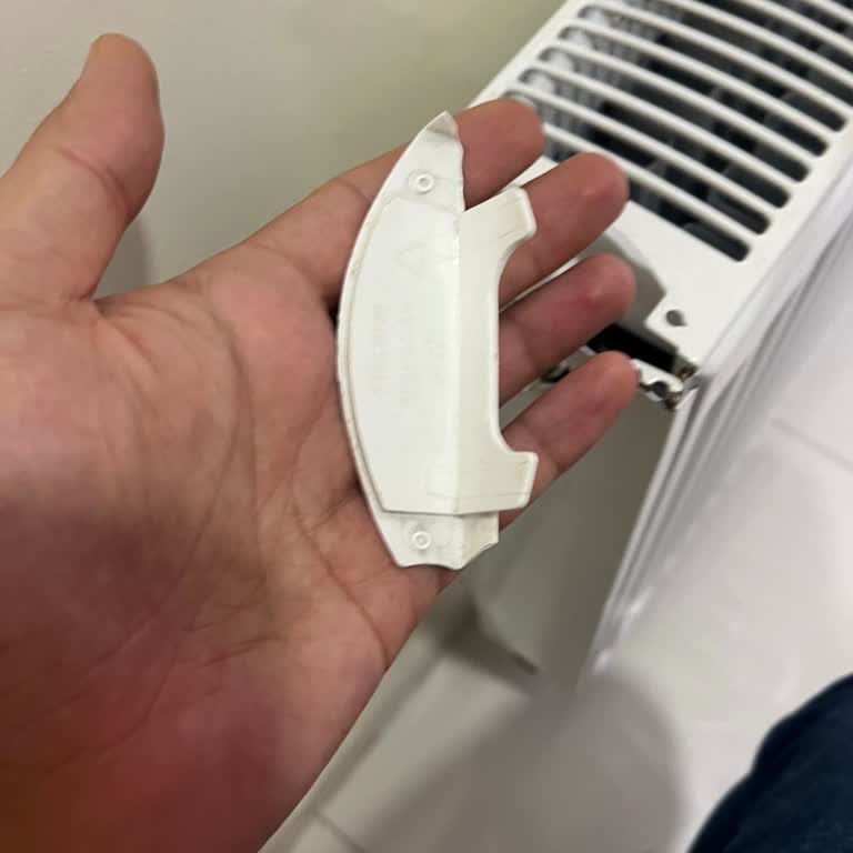 Copa Petek Yan Tutucu Parçası Kırıldı, Müşteri Hizmetlerine Ulaşılamıyor