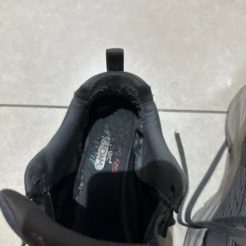 Kısa Sürede Deforme Olan Skechers Ayakkabı İçin Garanti Sorunu