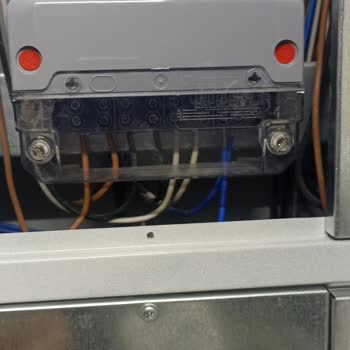 Gevşek Elektrik Bağlantısı Nedeniyle Cihazlarım Arızalandı, Maddi Zararım Karşılanmadı