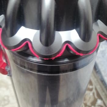 Dyson V15 Süpürgede Garanti Kapsamında Parça Sorunu Ve Çözüm Eksikliği