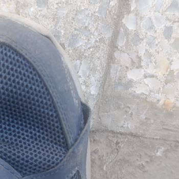 Kısa Sürede Dikişleri Atan Ayakkabıya Çözüm Sunulmaması Mağduriyet Yarattı