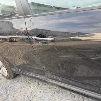 Hasar Onayı Gecikmesi Ve Mağduriyet: Renault Clio Aracım 14 Gündür Serviste Bekliyor