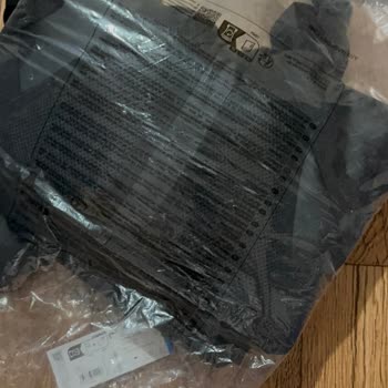 Amazon Deforme Ve Kirli Gönderilen Sırt Çantası İçin Mağduriyet Ve Yetersiz Çözüm