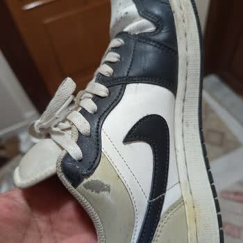 6 Ayda Deforme Olan Nike Ayakkabıya Garanti Kapsamında Çözüm Sunulmadı