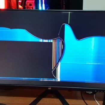 Kırık Monitör Teslim Edildi İade Talebim Reddedildi