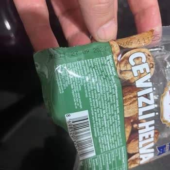 Tarihi Geçmemiş Helva Bozuk Çıktı, Sağlığımız Tehlikeye Girdi