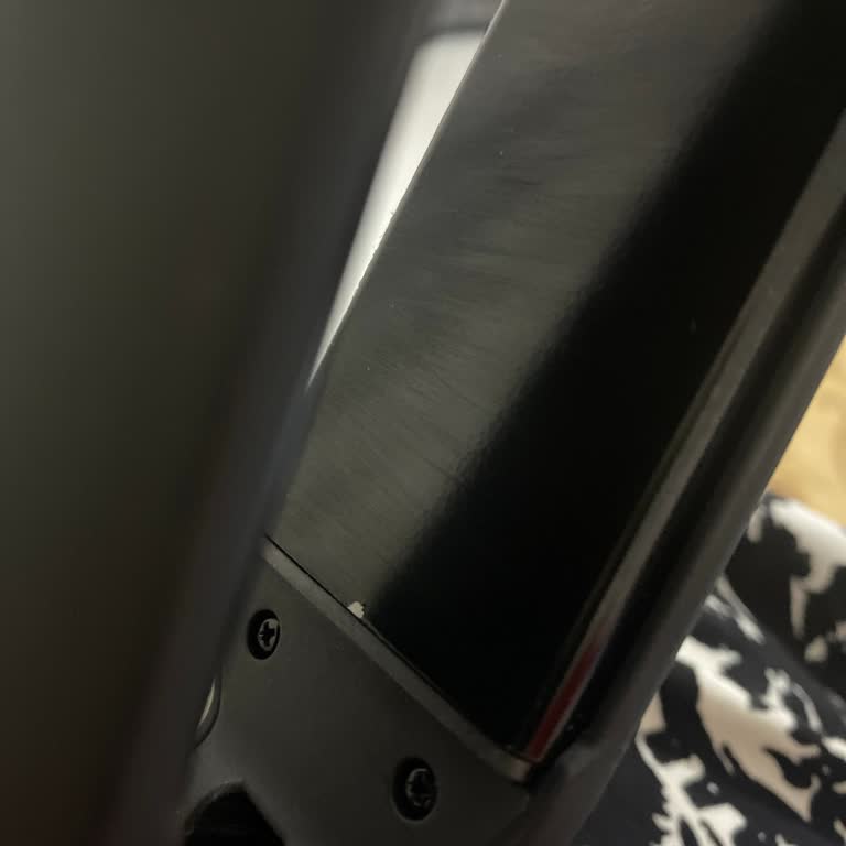 Yeni Alınan Üründe İlk Kullanımdan Sonra Plakada Soyulma Sorunu Yaşadım