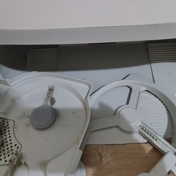 90.000 TL’lik Robot Süpürge Hem Arızalı Hem De Eksik Ve Kirli Şekilde Teslim Edildi, İade Talebimiz Cevapsız Kaldı