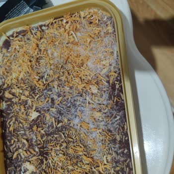 Aldığım Dondurmada Yoğun Buzlanma Ve Karlanma İle Karşılaştım