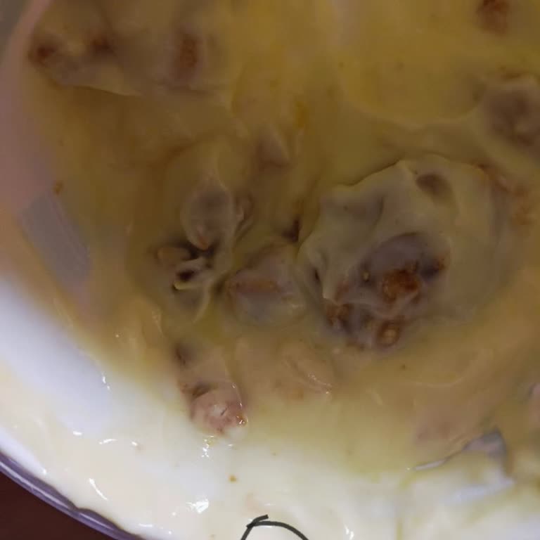 Yoğurt İçinden Kıl Çıkmasıyla Hijyen Endişesi