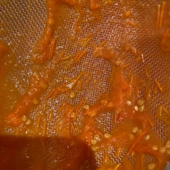 Yeni Arzum Blender Seti Hem Tenceremi Çizdi Hem De Domatesleri Parçalayamıyor