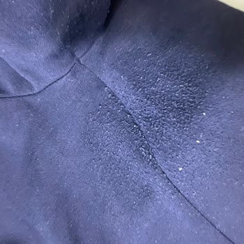 İlk Giyimde Tüylenen Pantolonlar Hayal Kırıklığı Yarattı