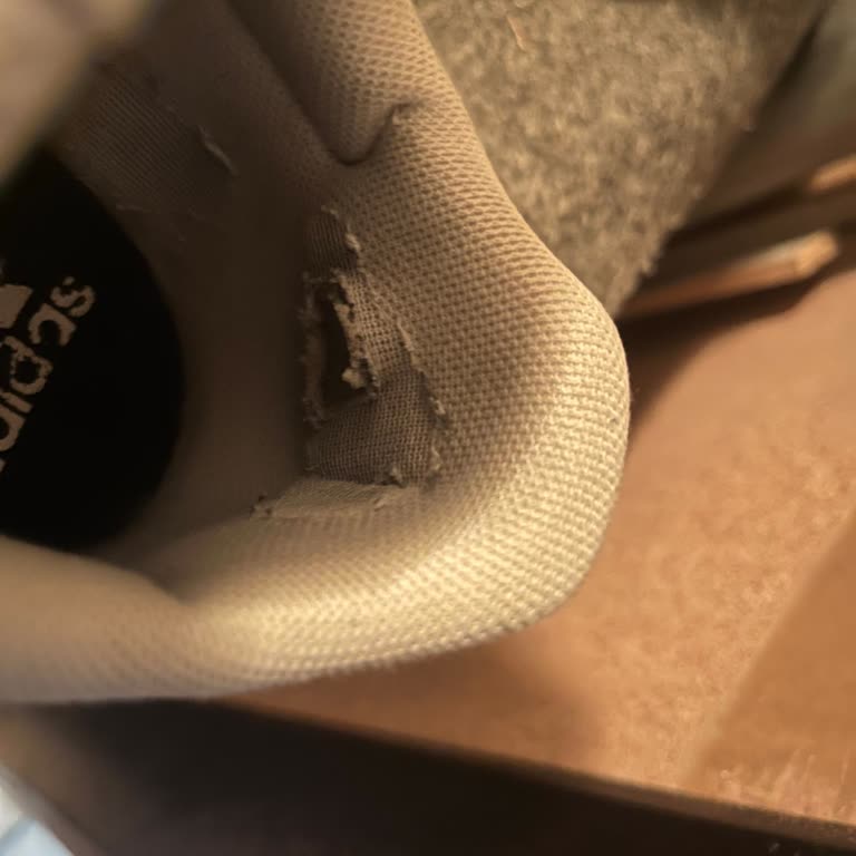 Kısa Sürede Yıpranan Ayakkabı İçin Garanti Reddi Mağduriyeti