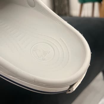 Crocs Terliğin Kısa Sürede Deforme Olması Ve Garanti Sürecinde Çözüm Sunulmaması