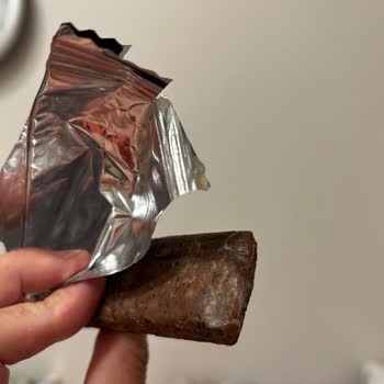 Son Kullanım Tarihi Geçmemiş Protein Barlarda Küf Şoku
