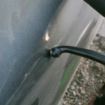 Martı Scooter'ın Düzensiz Parkı Nedeniyle Aracımda Oluşan Zarar Ve Önlem Talebi