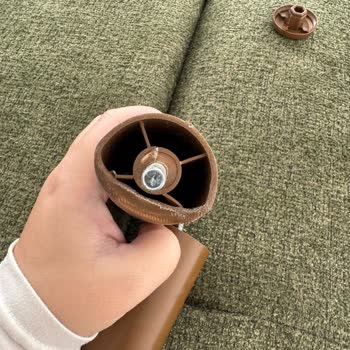 Aldığımız Koltuklar Sürekli Arızalı, Servis Gelmiyor!