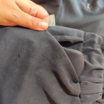 Etiketsiz Ve Yırtık Gelen Eşofman Altı İçin Ücret İadesi Talebi