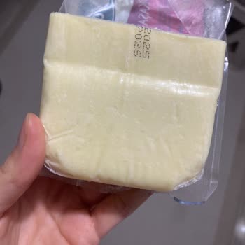 Kaşar Peynirinde Ekşimsi Ve Petrol Benzeri Tat Şaşkınlığı