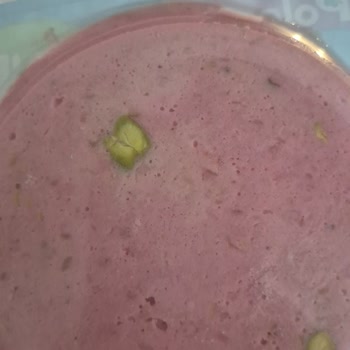 Tarihi Geçmemiş Salamda Bozukluk Ve Renk Değişimiyle Karşılaştım