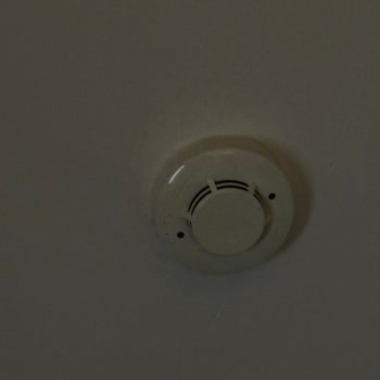 Çocuğumla Güvensiz Ve Sorunlu Oda Deneyimi