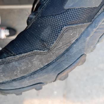 Kısa Sürede Yıpranan Ayakkabıya Değişim Reddi Mağduriyet Yaşattı