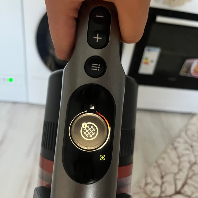 Philips Şarjlı Süpürgem Çekiş Gücü Zayıf Ve Tozları Geri Bırakıyor