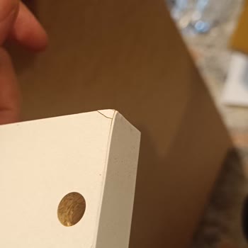 Eksik, Hasarlı Teslimat Ve Çözülmeyen Mağduriyet: Trendyol, AVM Park Ve Aras Kargo Arasında Sorumluluk Karmaşası