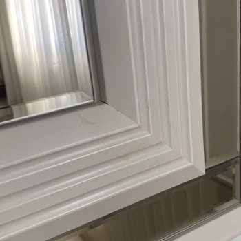 Garanti Kapsamındaki Yatak Odası Takımında Sararma Ve Destek Eksikliği