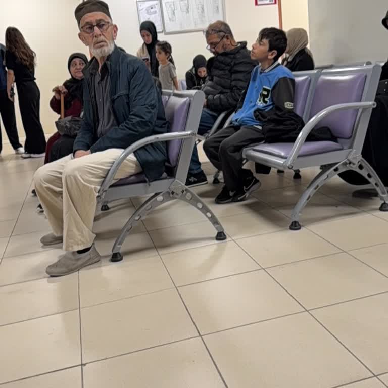 Acil Diş Servisinde Doktor Yok, Hastalar Mağdur Ediliyor