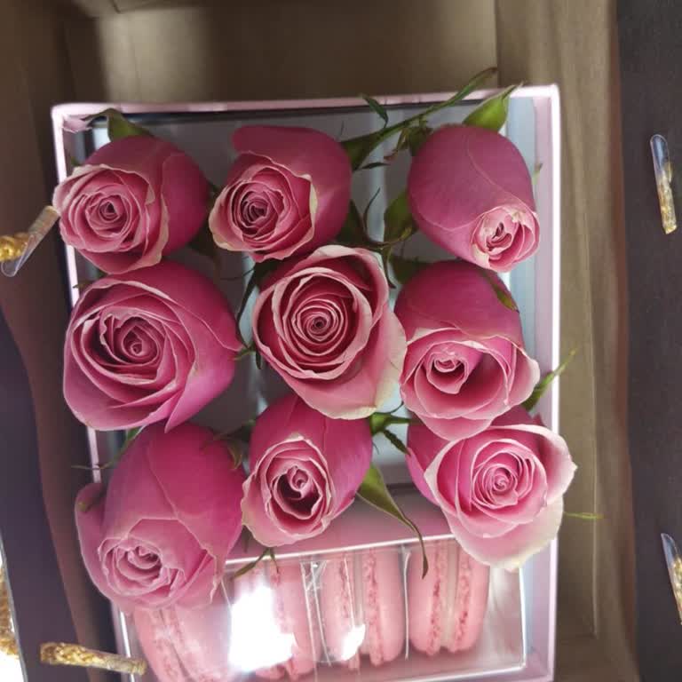 Siparişimdeki Çiçekler Görseldekiyle Uyuşmadı Ve Kalitesiz Geldi