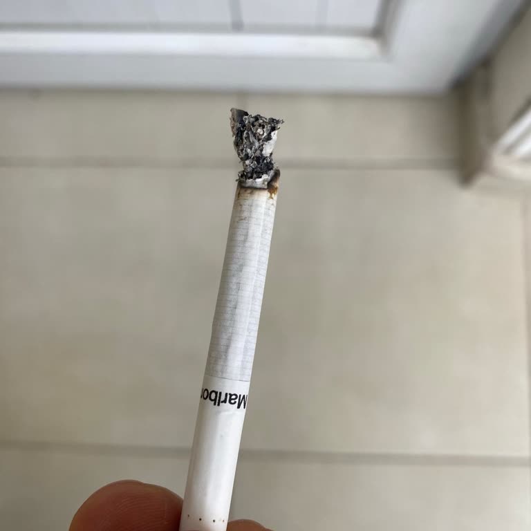 Marlboro Touch Blue Sigaralarda Sürekli Yabancı Madde Sorunu Mağdur Ediyor