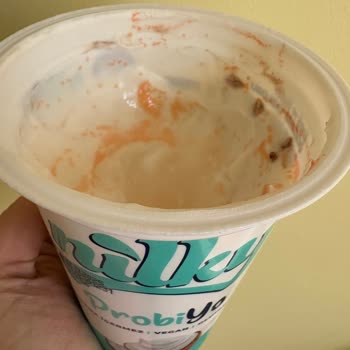 Nilky Probiyo Ürününde Turuncu Renkli Oluşumla Karşılaştım