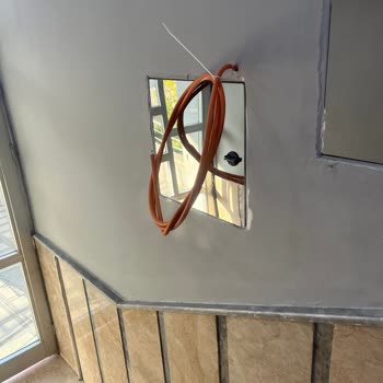 İzinsiz Altyapı Çalışması Nedeniyle Binamızda Oluşan Zararlar Giderilmiyor