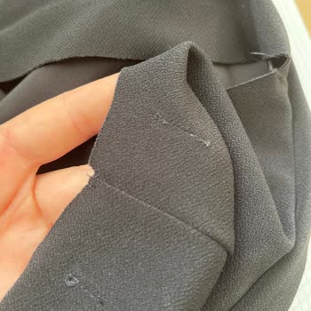 Compré vestido Mango EP1PXL para boda y llegó defectuoso